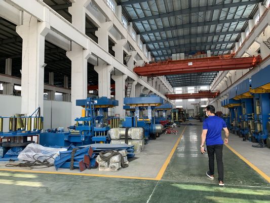 Four Stands Continuous Cold Rolling Mill Machine Untuk Strip Presisi