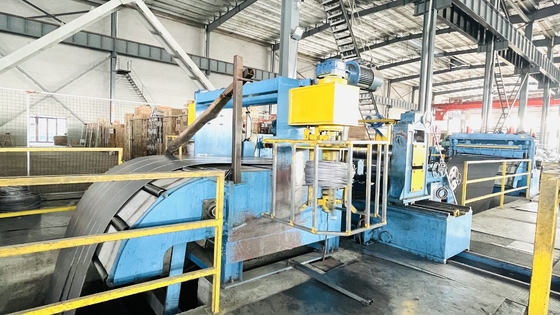 0.05mm Metal Sheet Slitting Machine CR Carbon Steel Untuk Bahan Cold Rolling