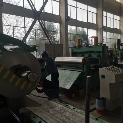 Ketebalan 0,3-3mm Steel Coil Slitting Line Machine Peralatan Slitting Baja Galvanis