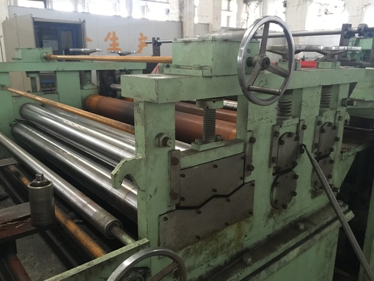 Kontrol Ketegangan Otomatis Pemotong Strip Logam Kecepatan Pemotongan Disesuaikan