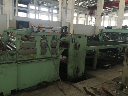 Kontrol Ketegangan Otomatis Pemotong Strip Logam Kecepatan Pemotongan Disesuaikan