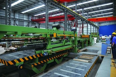 1600mm Steel Coil Cut Ke Garis Panjang Dengan Sistem Hidrolik