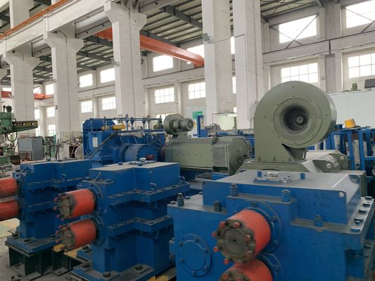 Empat Berdiri 250m / Min 4hi Cold Rolling Mill Carbon Steel