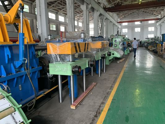 Baja Karbon Slitter Metal Machine 3mm Automatic Steel Sheet Slitting Line