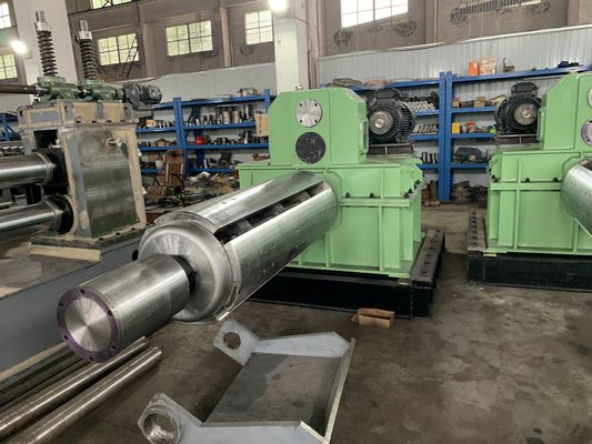 Garis menggorok kumparan baja digunakan untuk ketebalan 0,6 ~ 10mm untuk pabrik rolling dingin, pabrik pipa las, mesin roll forming, dll
